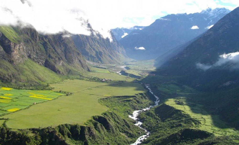 Manaslu Tsum Valley Trek